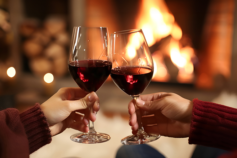 Rotwein-am-Kamin